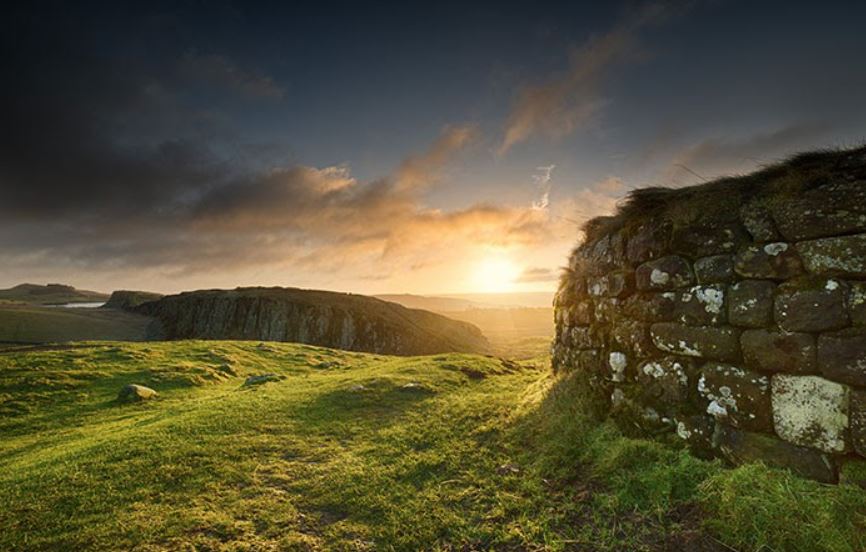 [From EDINBURGH] Full day Hadrian's Wall, Roman Britain & the Scottish Borders